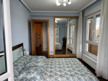 Pisos en Venta en Laredo Ref 0355262 Foto 28-Carrousel