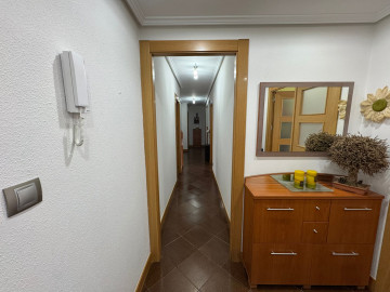 Pisos en Venta en Laredo Ref 0355262 Foto 6-Carrousel