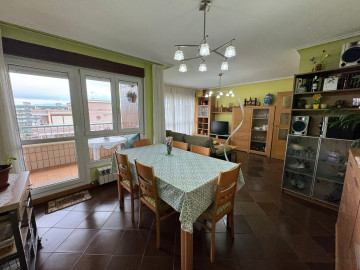 Pisos en Venta en Laredo Ref 0355262 Foto 16-Carrousel