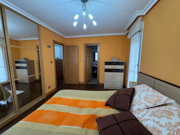 Pisos en Venta en Laredo Ref 0355262 Foto 29-Carrousel