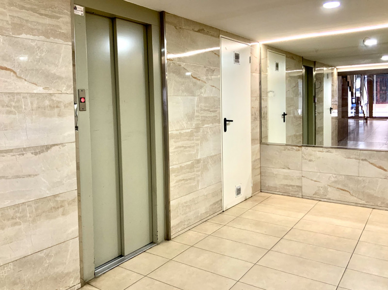 Piso con ascensor en Santander con 3 habitaciones 