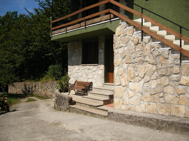 CASA EN PARQUE NATURAL DE REDES