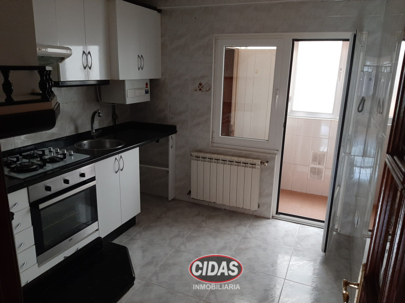 PISO REFORMADO EN LA TENDERINA